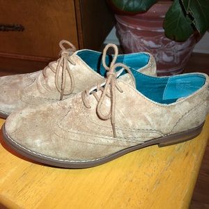 ✨BRAND NEW✨ Cynthia Rowley Women's Lace Up Oxford